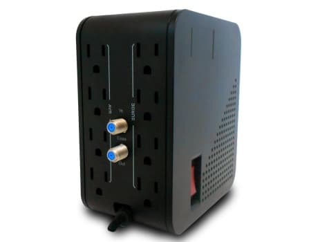 CDP R2C-AVR1008 - Regulador de 1KVA / 500W con 8 terminales de salida: 4 con protección de sobretensión y 4 con protección AVR, incluyendo protección de línea datos - vista 3